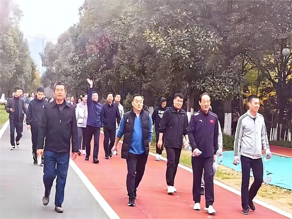 1701141318432992.jpg
